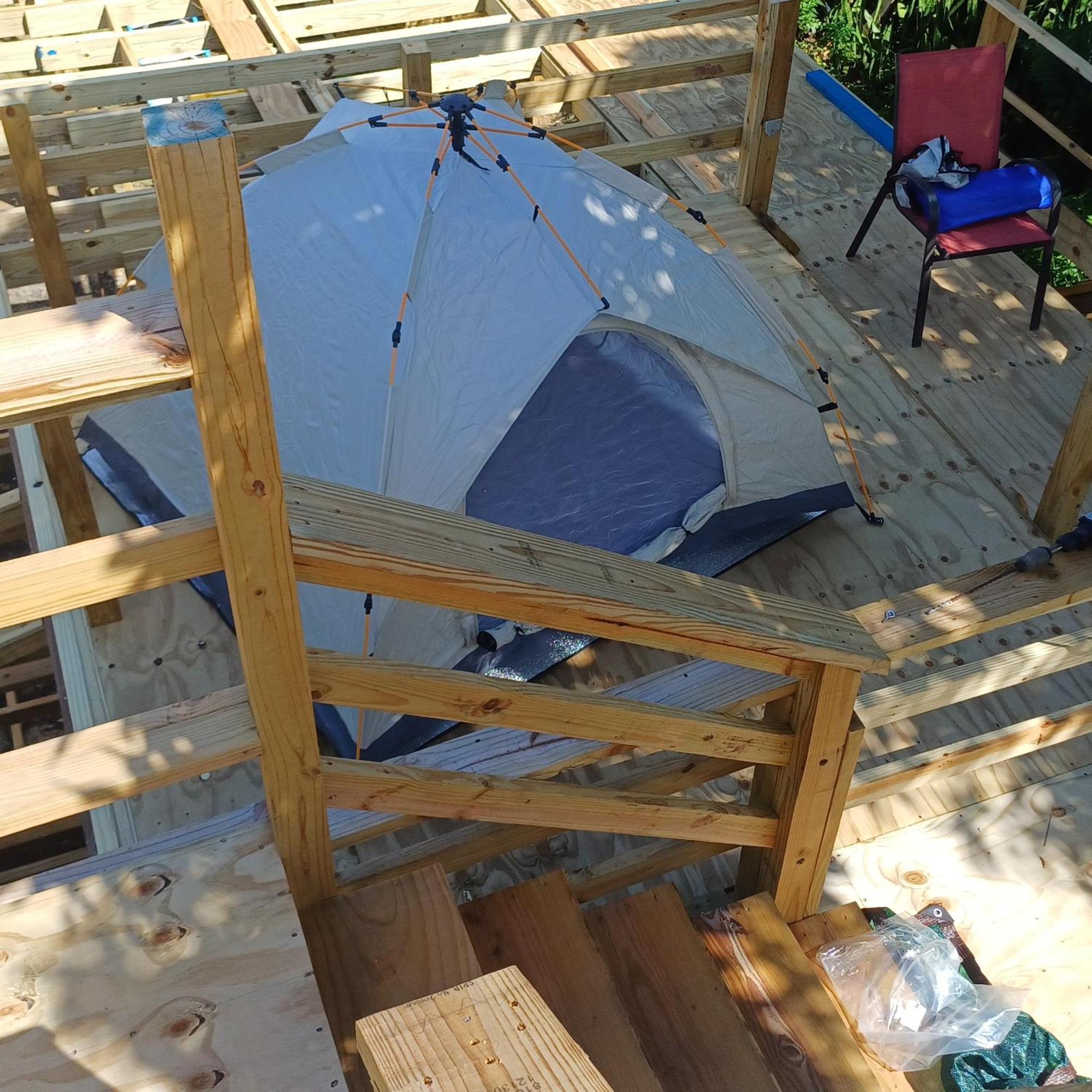 Rooster Run Glamping Camping Has Rooftop And Off The Ground Glamping Experience For 1 To 16 In A Single Tent And Views Of The Rain Forrest And To Culebra Across The Atlantic Ocean W Tents, Linens, Deluxe Air Beds, Warm Shower And More At A Great Pric Vieques Exterior photo